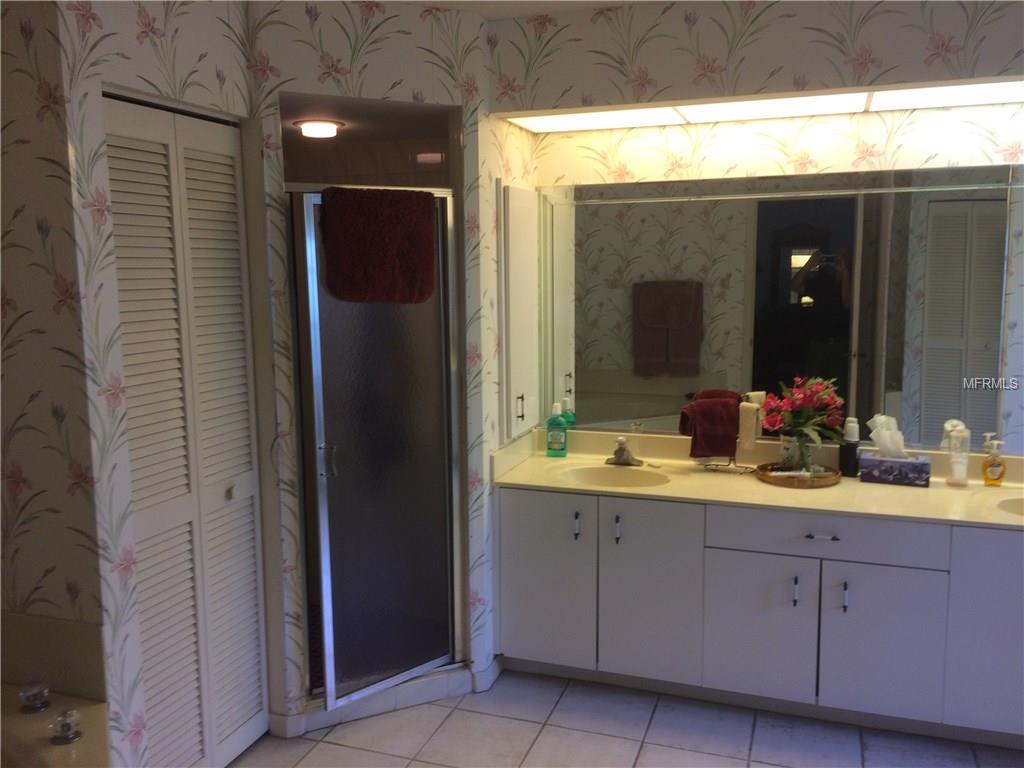 613 PINENEEDLE LANE, ENGLEWOOD, Florida 34223, 3 Bedrooms Bedrooms, 7 Rooms Rooms,2 BathroomsBathrooms,Residential,For sale,PINENEEDLE,D5922244