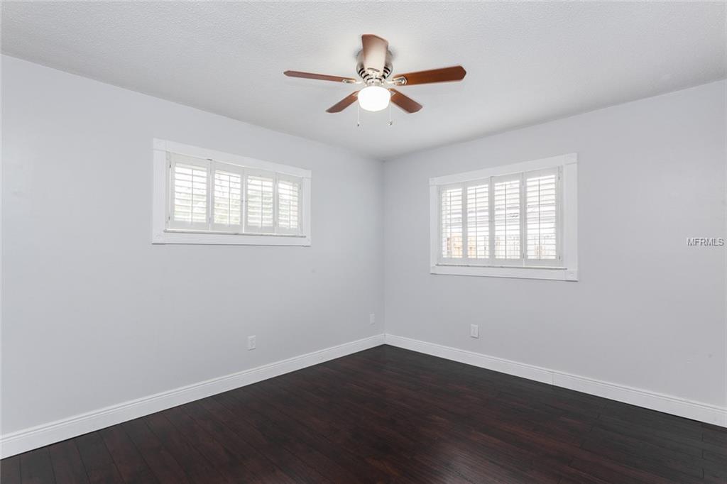 304 LOCHMOND DRIVE, FERN PARK, Florida 32730, 3 Bedrooms Bedrooms, 3 Rooms Rooms,2 BathroomsBathrooms,Residential,For sale,LOCHMOND,O5556125