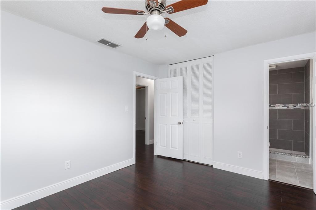 304 LOCHMOND DRIVE, FERN PARK, Florida 32730, 3 Bedrooms Bedrooms, 3 Rooms Rooms,2 BathroomsBathrooms,Residential,For sale,LOCHMOND,O5556125