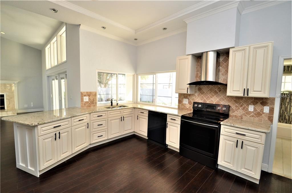 1207 LAWNSIDE AVENUE, SAFETY HARBOR, Florida 34695, 4 Bedrooms Bedrooms, 10 Rooms Rooms,3 BathroomsBathrooms,Residential,For sale,LAWNSIDE,U7844717