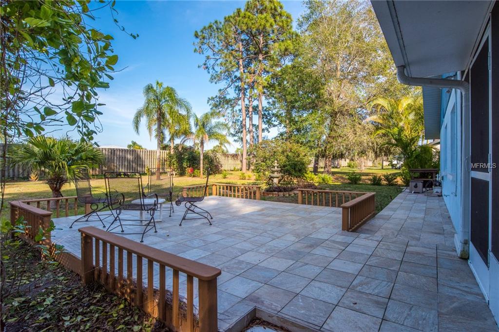 125 SHADY PINE LANE, NOKOMIS, Florida 34275, 3 Bedrooms Bedrooms, 8 Rooms Rooms,2 BathroomsBathrooms,Residential,For sale,SHADY PINE,A4208253