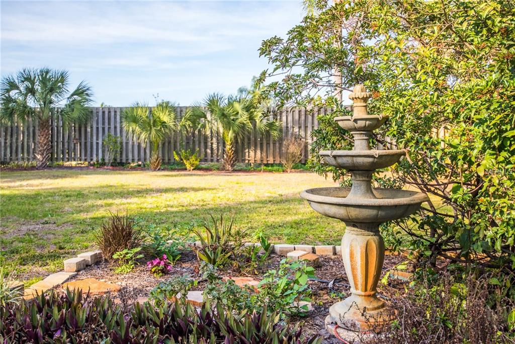 125 SHADY PINE LANE, NOKOMIS, Florida 34275, 3 Bedrooms Bedrooms, 8 Rooms Rooms,2 BathroomsBathrooms,Residential,For sale,SHADY PINE,A4208253