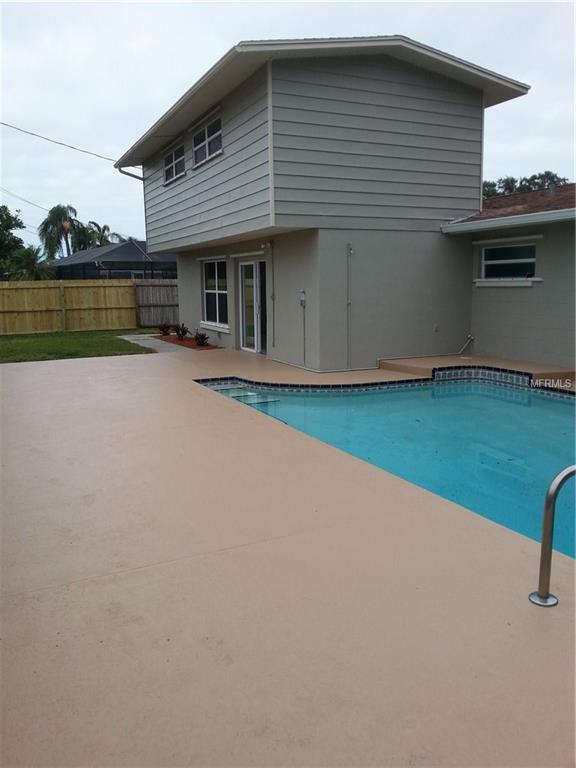 14036 80TH AVENUE, SEMINOLE, Florida 33776, 4 Bedrooms Bedrooms, 8 Rooms Rooms,2 BathroomsBathrooms,Residential,For sale,80TH,U7846477