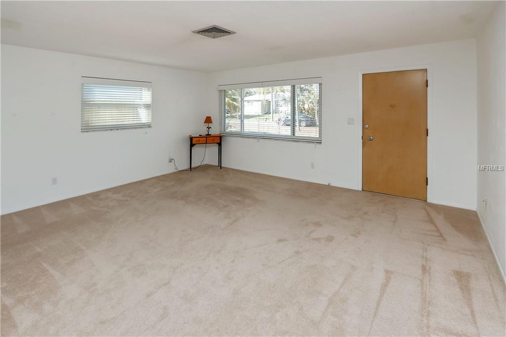 4526 4TH AVENUE N, ST PETERSBURG, Florida 33713, 2 Bedrooms Bedrooms, 6 Rooms Rooms,1 BathroomBathrooms,Residential,For sale,4TH,U7846742