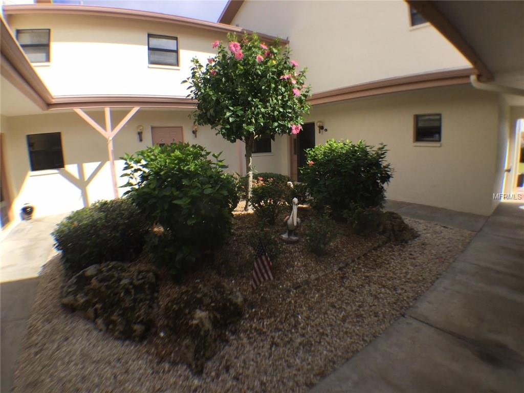 1740 LAKE PLACE, VENICE, Florida 34293, 2 Bedrooms Bedrooms, 7 Rooms Rooms,2 BathroomsBathrooms,Residential,For sale,LAKE,N5916326