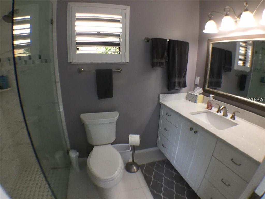 1740 LAKE PLACE, VENICE, Florida 34293, 2 Bedrooms Bedrooms, 7 Rooms Rooms,2 BathroomsBathrooms,Residential,For sale,LAKE,N5916326