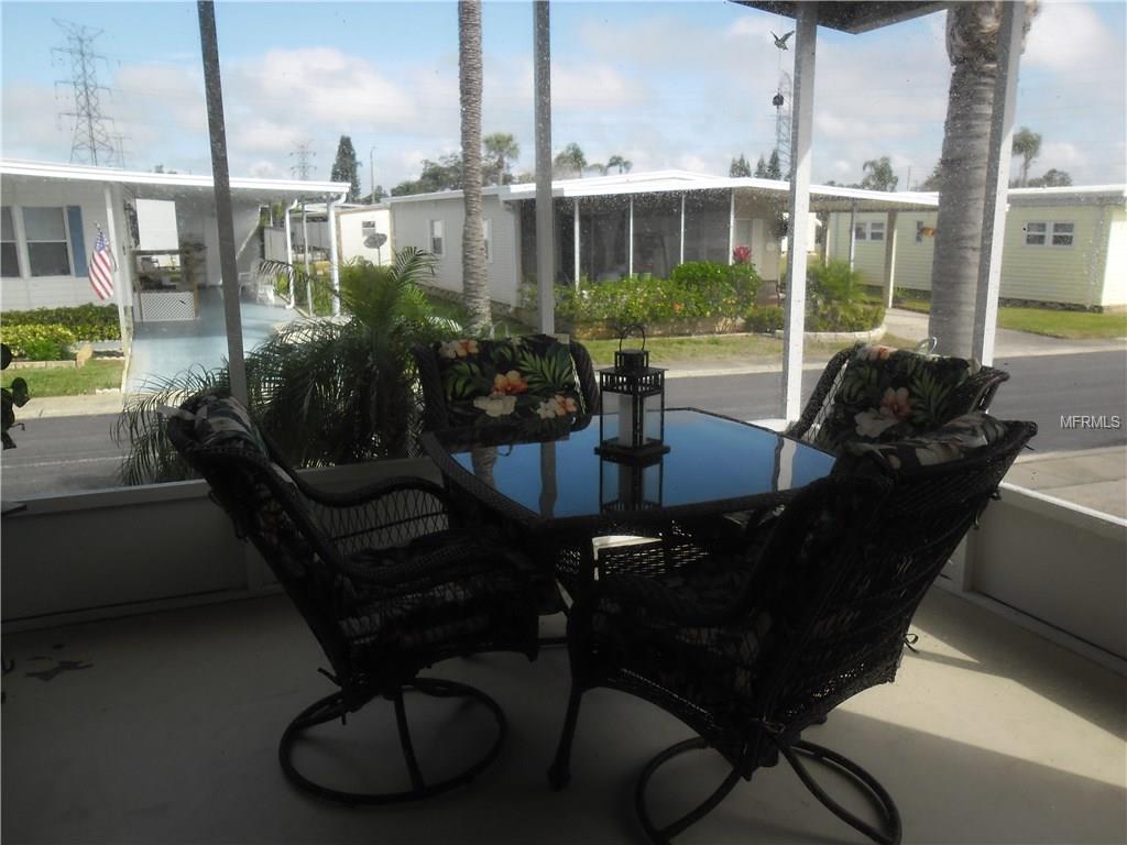 194 TIMBER RUN DRIVE, PALM HARBOR, Florida 34684, 2 Bedrooms Bedrooms, 5 Rooms Rooms,2 BathroomsBathrooms,Residential,For sale,TIMBER RUN,U7847299