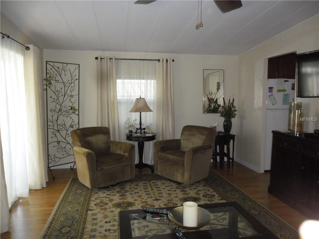 194 TIMBER RUN DRIVE, PALM HARBOR, Florida 34684, 2 Bedrooms Bedrooms, 5 Rooms Rooms,2 BathroomsBathrooms,Residential,For sale,TIMBER RUN,U7847299