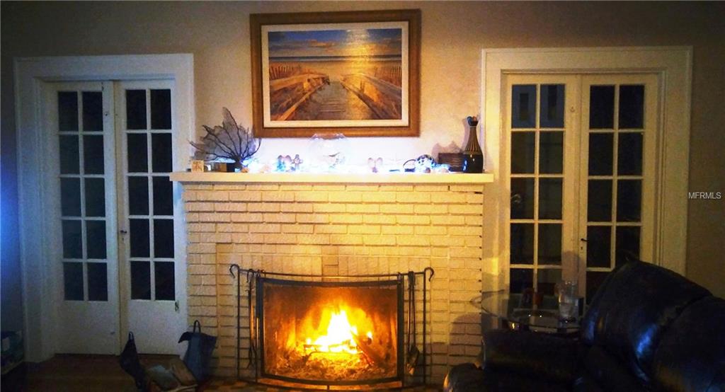 206 18TH AVENUE SE, ST PETERSBURG, Florida 33705, 3 Bedrooms Bedrooms, 8 Rooms Rooms,2 BathroomsBathrooms,Residential,For sale,18TH,U7847467