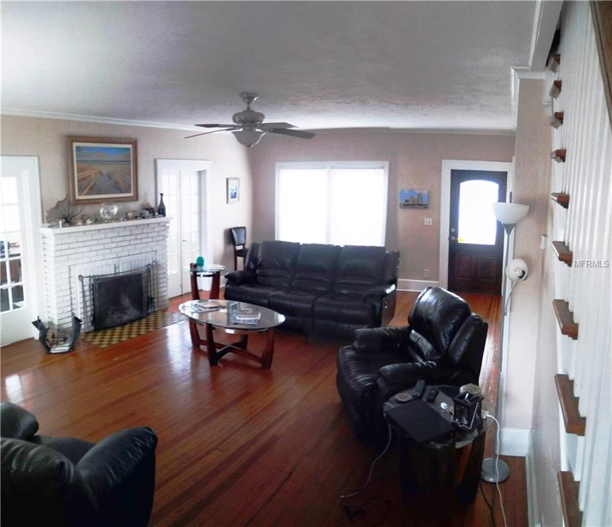 206 18TH AVENUE SE, ST PETERSBURG, Florida 33705, 3 Bedrooms Bedrooms, 8 Rooms Rooms,2 BathroomsBathrooms,Residential,For sale,18TH,U7847467