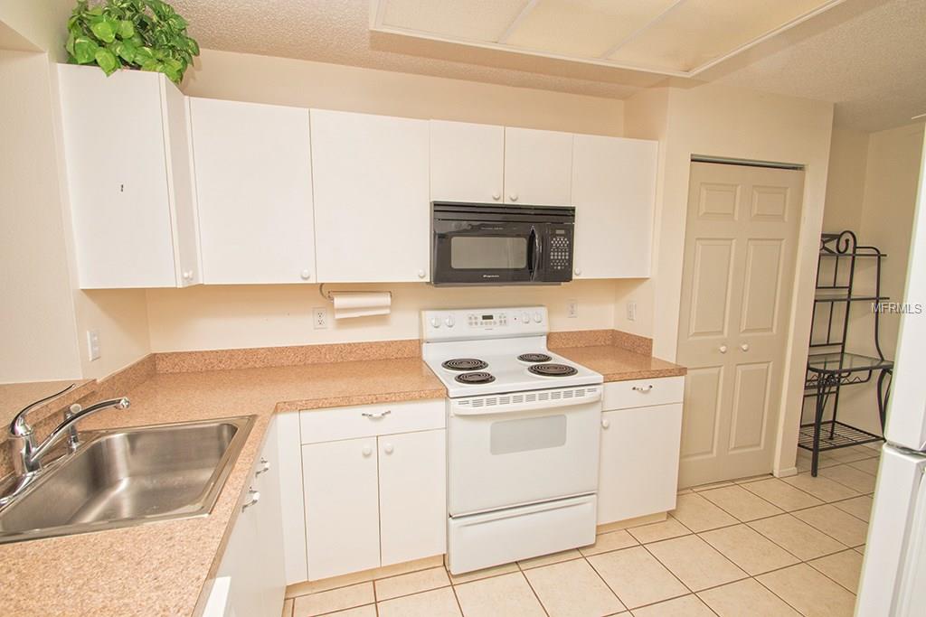 BRADENTON, Florida 34209, 2 Bedrooms Bedrooms, 5 Rooms Rooms,2 BathroomsBathrooms,Residential,For sale,A4188987