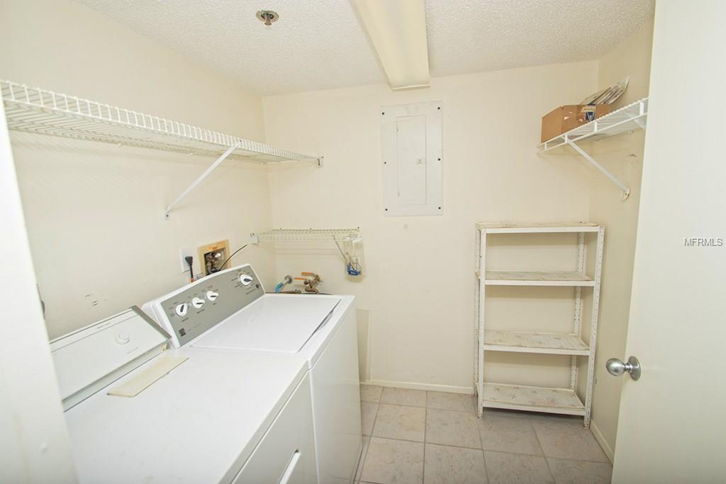 BRADENTON, Florida 34209, 2 Bedrooms Bedrooms, 5 Rooms Rooms,2 BathroomsBathrooms,Residential,For sale,A4188987