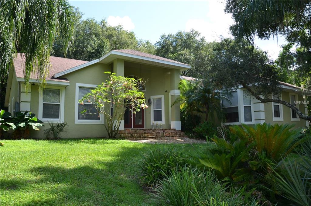 585 SUMMERWOOD DRIVE, MINNEOLA, Florida 34715, 4 Bedrooms Bedrooms, 9 Rooms Rooms,3 BathroomsBathrooms,Residential,For sale,SUMMERWOOD,O5530965