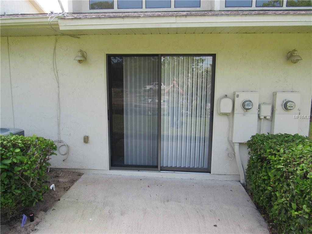 2206 CYPRESS COVE DRIVE, TAVARES, Florida 32778, 2 Bedrooms Bedrooms, 5 Rooms Rooms,2 BathroomsBathrooms,Residential,For sale,CYPRESS COVE,G4849133