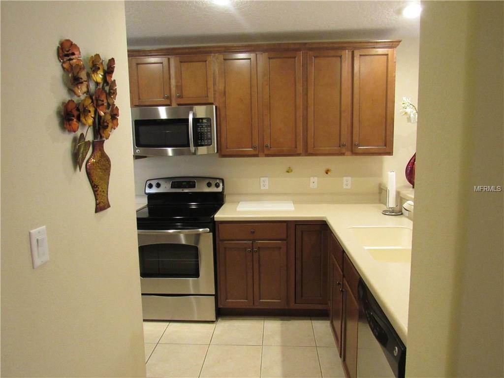 2206 CYPRESS COVE DRIVE, TAVARES, Florida 32778, 2 Bedrooms Bedrooms, 5 Rooms Rooms,2 BathroomsBathrooms,Residential,For sale,CYPRESS COVE,G4849133