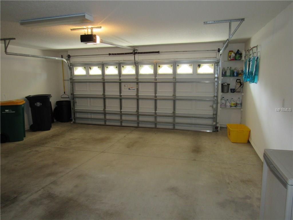 2206 CYPRESS COVE DRIVE, TAVARES, Florida 32778, 2 Bedrooms Bedrooms, 5 Rooms Rooms,2 BathroomsBathrooms,Residential,For sale,CYPRESS COVE,G4849133