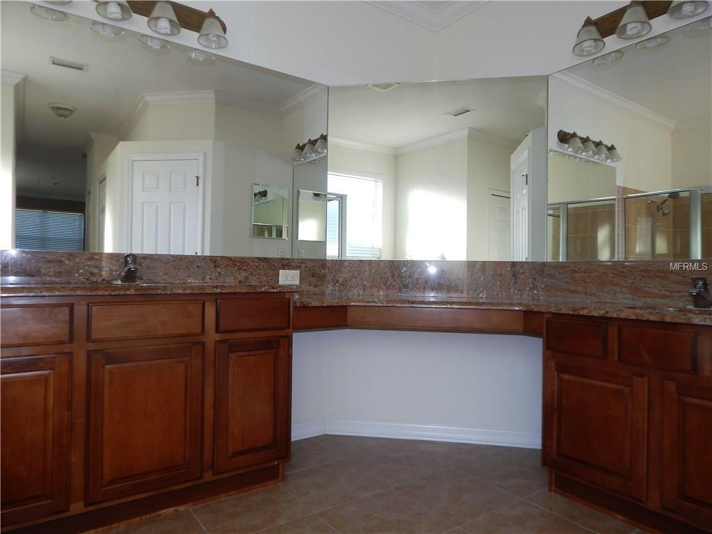 2613 YUKON CLIFF DRIVE, RUSKIN, Florida 33570, 4 Bedrooms Bedrooms, 4 Rooms Rooms,3 BathroomsBathrooms,Residential,For sale,YUKON CLIFF,T2918761