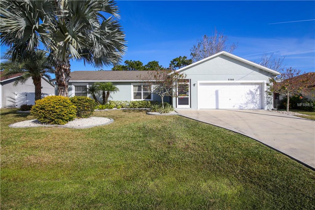 9366 FRUITLAND AVENUE, ENGLEWOOD, Florida 34224, 3 Bedrooms Bedrooms, 8 Rooms Rooms,2 BathroomsBathrooms,Residential,For sale,FRUITLAND,D5922464