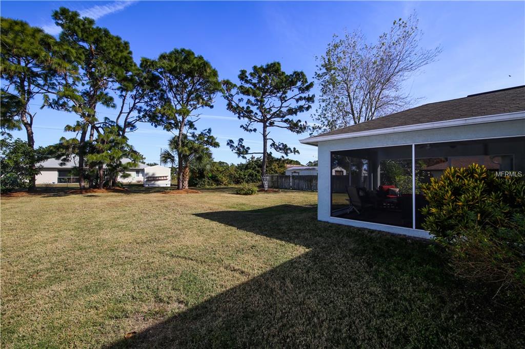 9366 FRUITLAND AVENUE, ENGLEWOOD, Florida 34224, 3 Bedrooms Bedrooms, 8 Rooms Rooms,2 BathroomsBathrooms,Residential,For sale,FRUITLAND,D5922464