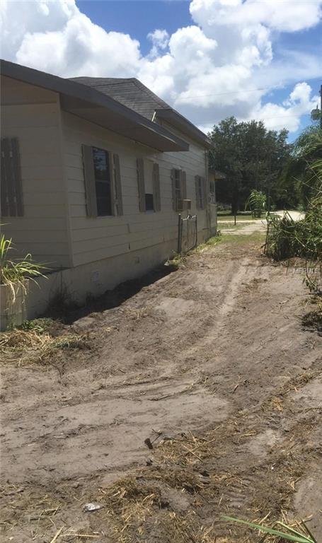 512 21ST STREET E, PALMETTO, Florida 34221, 3 Bedrooms Bedrooms, 7 Rooms Rooms,2 BathroomsBathrooms,Residential,For sale,21ST,A4207830