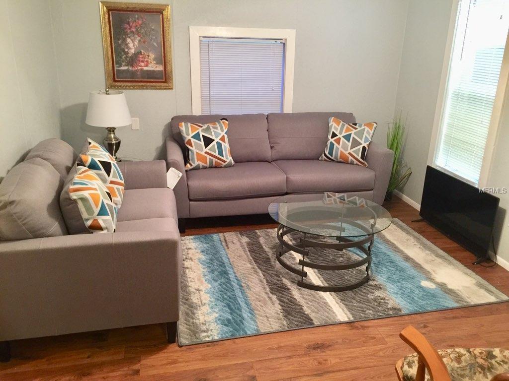 512 21ST STREET E, PALMETTO, Florida 34221, 3 Bedrooms Bedrooms, 7 Rooms Rooms,2 BathroomsBathrooms,Residential,For sale,21ST,A4207830