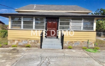 512 21ST STREET E, PALMETTO, Florida 34221, 3 Bedrooms Bedrooms, 7 Rooms Rooms,2 BathroomsBathrooms,Residential,For sale,21ST,A4207830