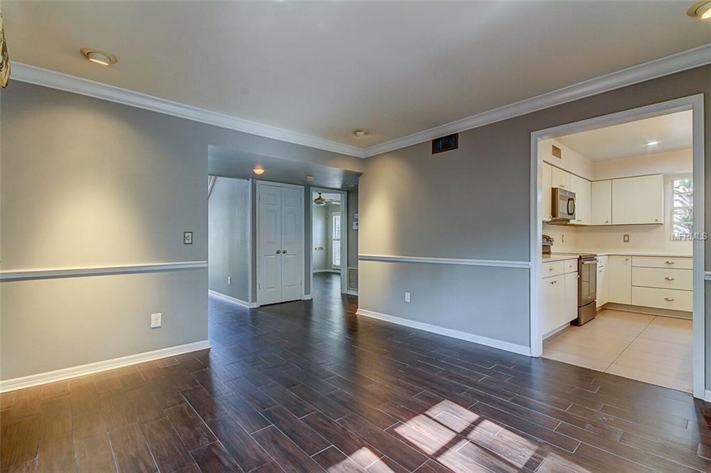 2914 W BAYSHORE COURT, TAMPA, Florida 33611, 3 Bedrooms Bedrooms, 7 Rooms Rooms,3 BathroomsBathrooms,Residential,For sale,BAYSHORE,T2925637