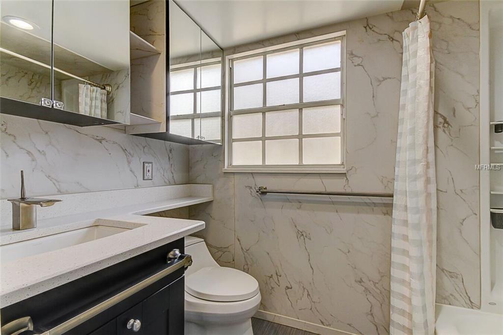 2914 W BAYSHORE COURT, TAMPA, Florida 33611, 3 Bedrooms Bedrooms, 7 Rooms Rooms,3 BathroomsBathrooms,Residential,For sale,BAYSHORE,T2925637