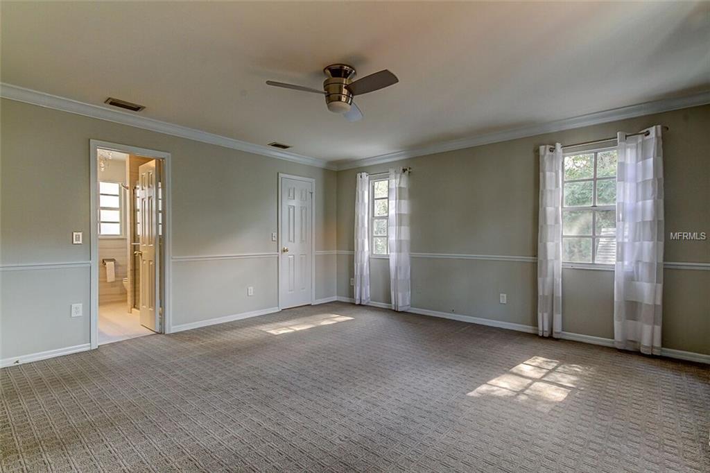 2914 W BAYSHORE COURT, TAMPA, Florida 33611, 3 Bedrooms Bedrooms, 7 Rooms Rooms,3 BathroomsBathrooms,Residential,For sale,BAYSHORE,T2925637