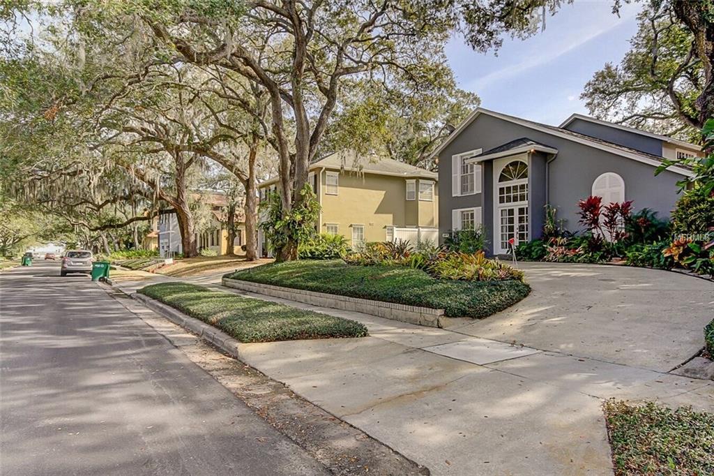 2914 W BAYSHORE COURT, TAMPA, Florida 33611, 3 Bedrooms Bedrooms, 7 Rooms Rooms,3 BathroomsBathrooms,Residential,For sale,BAYSHORE,T2925637