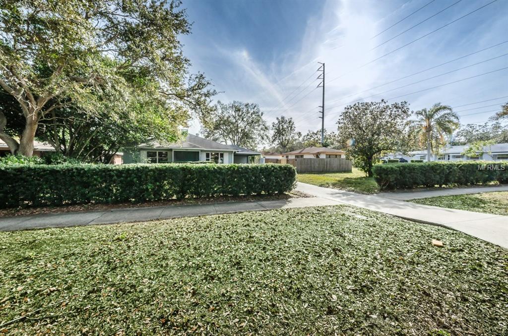 809 VIRGINIA STREET, DUNEDIN, Florida 34698, 3 Bedrooms Bedrooms, 6 Rooms Rooms,1 BathroomBathrooms,Residential,For sale,VIRGINIA,U7846134