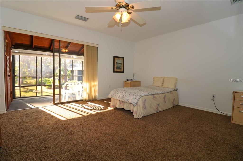 9 QUAILS RUN BOULEVARD, ENGLEWOOD, Florida 34223, 1 Bedroom Bedrooms, 5 Rooms Rooms,1 BathroomBathrooms,Residential,For sale,QUAILS RUN,D5922826