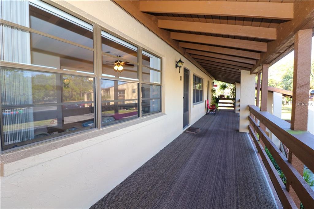 9 QUAILS RUN BOULEVARD, ENGLEWOOD, Florida 34223, 1 Bedroom Bedrooms, 5 Rooms Rooms,1 BathroomBathrooms,Residential,For sale,QUAILS RUN,D5922826