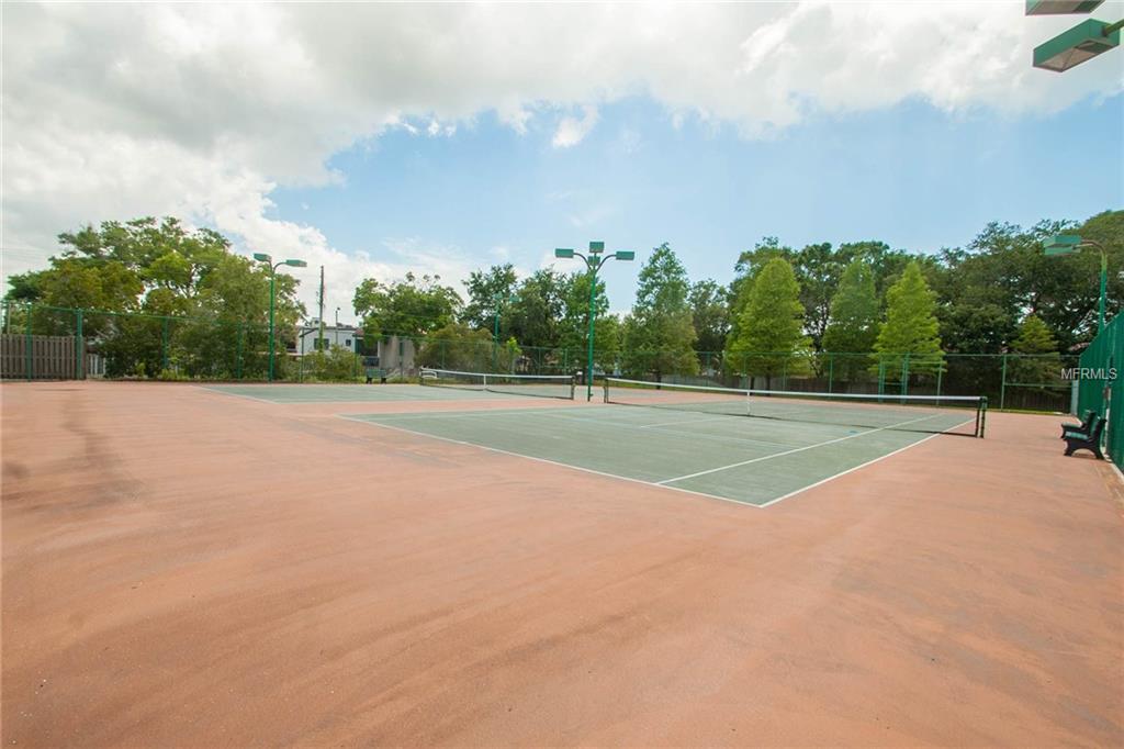 2591 NORTHFIELD LANE, CLEARWATER, Florida 33761, 3 Bedrooms Bedrooms, 3 Rooms Rooms,2 BathroomsBathrooms,Residential,For sale,NORTHFIELD,U7846743