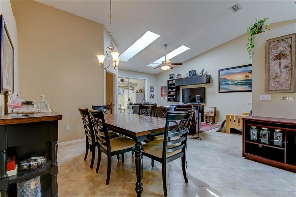 2591 NORTHFIELD LANE, CLEARWATER, Florida 33761, 3 Bedrooms Bedrooms, 3 Rooms Rooms,2 BathroomsBathrooms,Residential,For sale,NORTHFIELD,U7846743