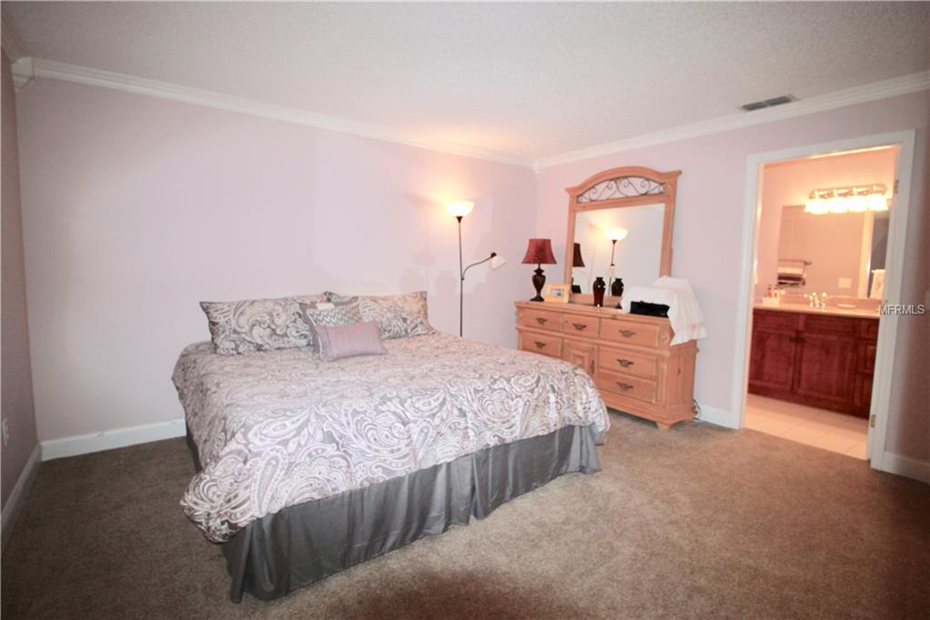 4 WINTER RIDGE COURT, WINTER HAVEN, Florida 33881, 2 Bedrooms Bedrooms, 4 Rooms Rooms,2 BathroomsBathrooms,Residential,For sale,WINTER RIDGE,P4718983