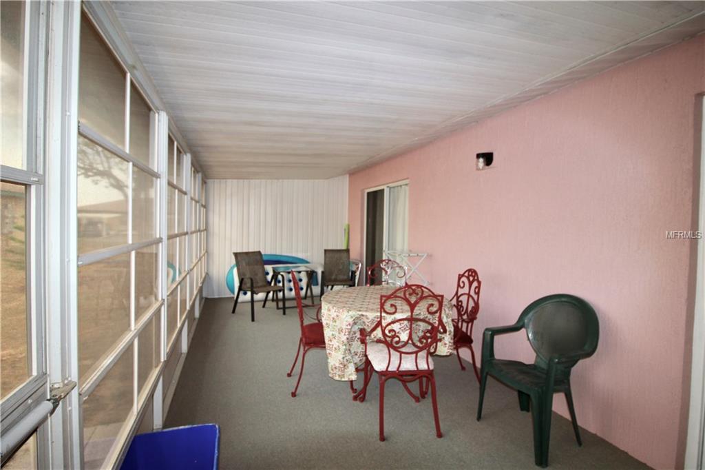 4 WINTER RIDGE COURT, WINTER HAVEN, Florida 33881, 2 Bedrooms Bedrooms, 4 Rooms Rooms,2 BathroomsBathrooms,Residential,For sale,WINTER RIDGE,P4718983