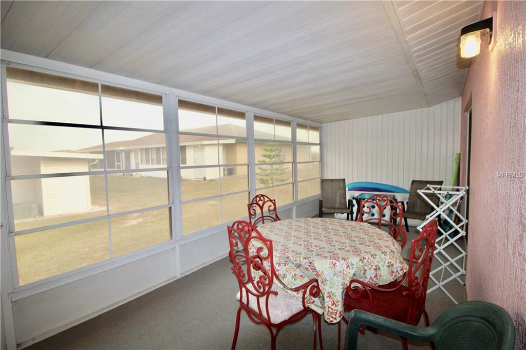 4 WINTER RIDGE COURT, WINTER HAVEN, Florida 33881, 2 Bedrooms Bedrooms, 4 Rooms Rooms,2 BathroomsBathrooms,Residential,For sale,WINTER RIDGE,P4718983