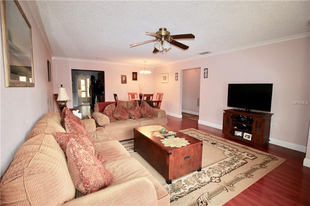 4 WINTER RIDGE COURT, WINTER HAVEN, Florida 33881, 2 Bedrooms Bedrooms, 4 Rooms Rooms,2 BathroomsBathrooms,Residential,For sale,WINTER RIDGE,P4718983