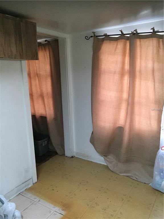 5047 10TH AVENUE S, GULFPORT, Florida 33707, 2 Bedrooms Bedrooms, 4 Rooms Rooms,1 BathroomBathrooms,Residential,For sale,10TH,U7847300