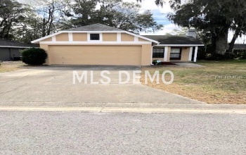 3311 N LAKE DRIVE, PLANT CITY, Florida 33563, 3 Bedrooms Bedrooms, 5 Rooms Rooms,2 BathroomsBathrooms,Residential,For sale,LAKE,U7847468