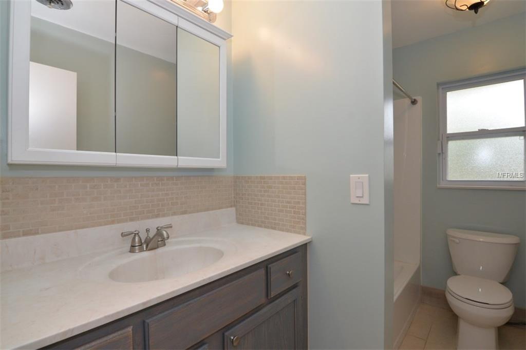 1236 CARVELL DRIVE, WINTER PARK, Florida 32792, 3 Bedrooms Bedrooms, 6 Rooms Rooms,2 BathroomsBathrooms,Residential,For sale,CARVELL,O5561835