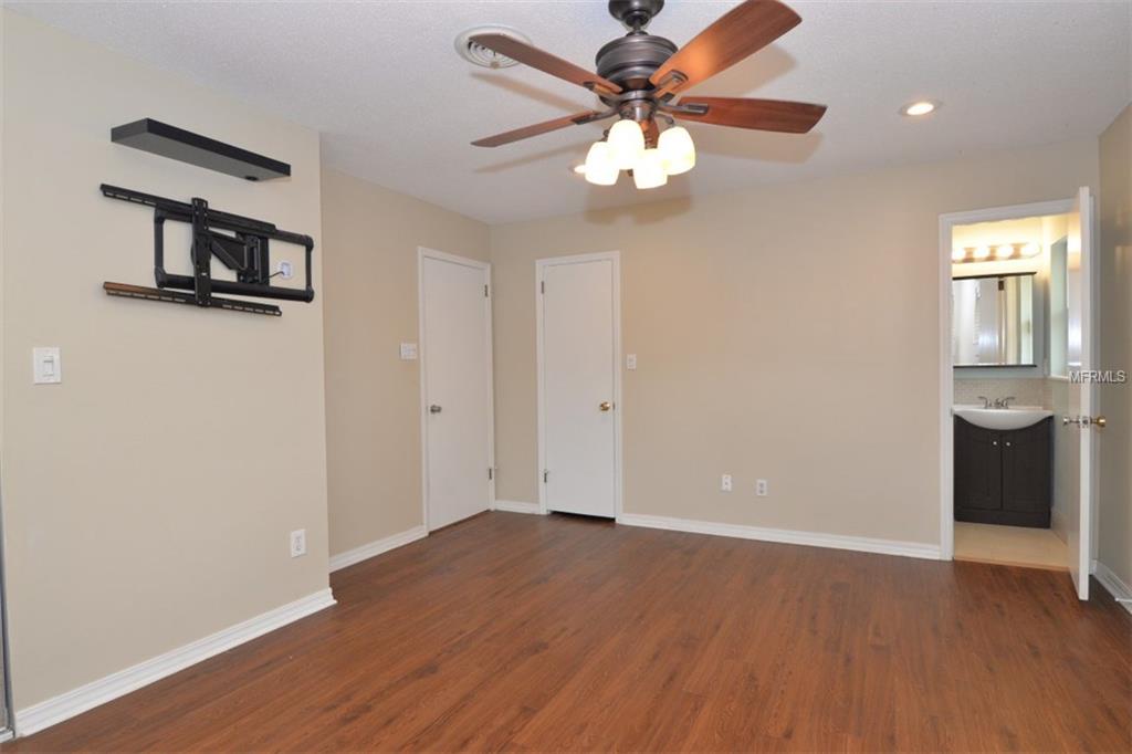 1236 CARVELL DRIVE, WINTER PARK, Florida 32792, 3 Bedrooms Bedrooms, 6 Rooms Rooms,2 BathroomsBathrooms,Residential,For sale,CARVELL,O5561835