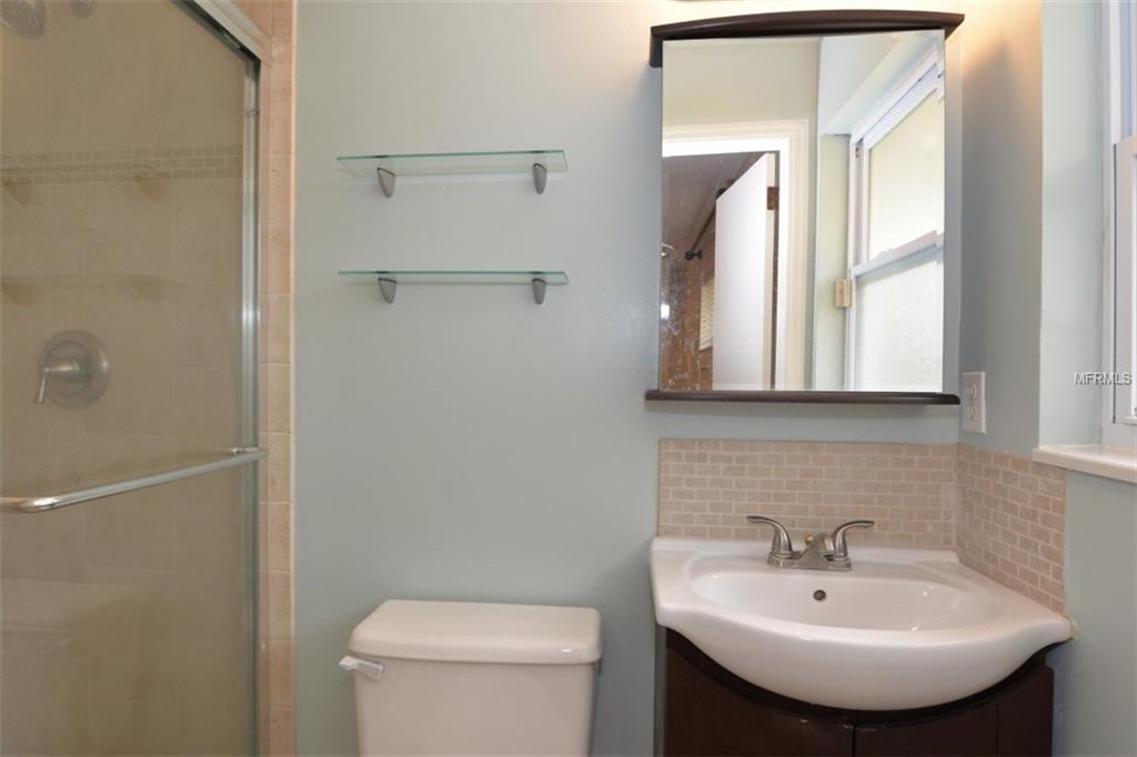 1236 CARVELL DRIVE, WINTER PARK, Florida 32792, 3 Bedrooms Bedrooms, 6 Rooms Rooms,2 BathroomsBathrooms,Residential,For sale,CARVELL,O5561835