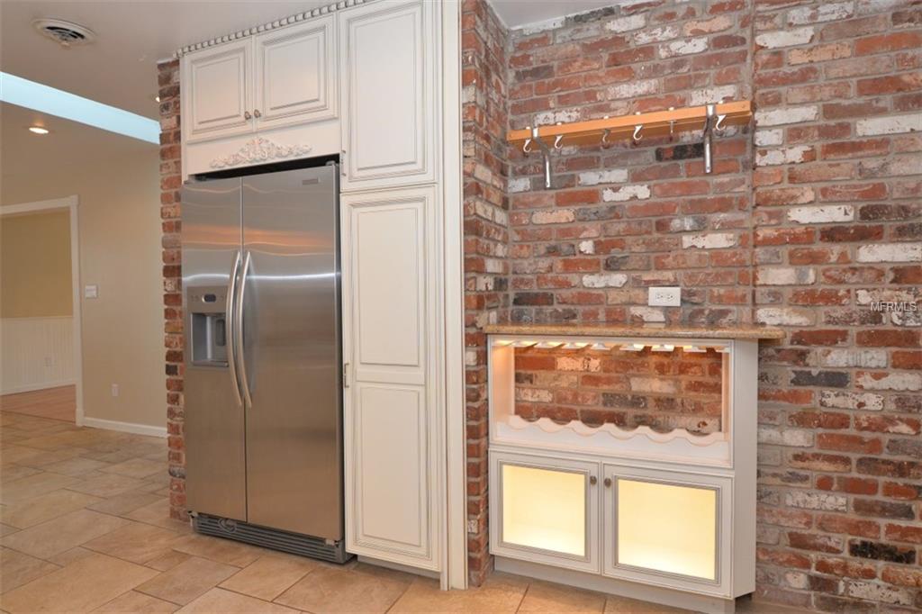 1236 CARVELL DRIVE, WINTER PARK, Florida 32792, 3 Bedrooms Bedrooms, 6 Rooms Rooms,2 BathroomsBathrooms,Residential,For sale,CARVELL,O5561835