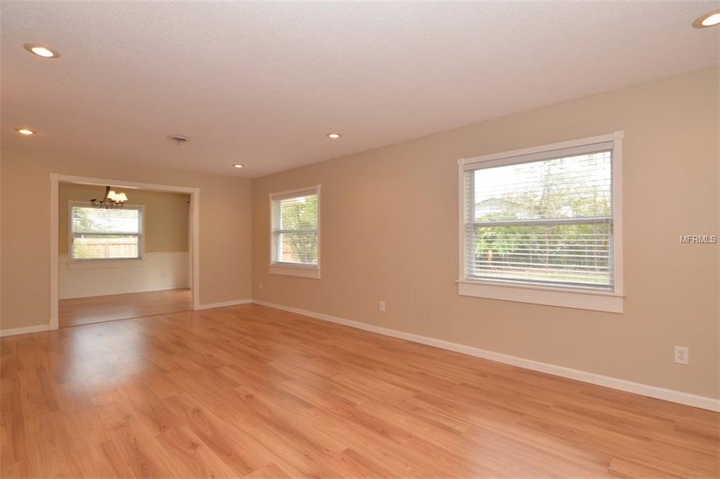 1236 CARVELL DRIVE, WINTER PARK, Florida 32792, 3 Bedrooms Bedrooms, 6 Rooms Rooms,2 BathroomsBathrooms,Residential,For sale,CARVELL,O5561835