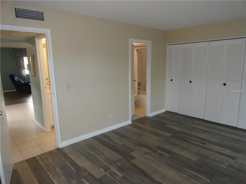 101 CAMBRIDGE TRAIL, SUN CITY CENTER, Florida 33573, 1 Bedroom Bedrooms, 4 Rooms Rooms,1 BathroomBathrooms,Residential,For sale,CAMBRIDGE,T2928579