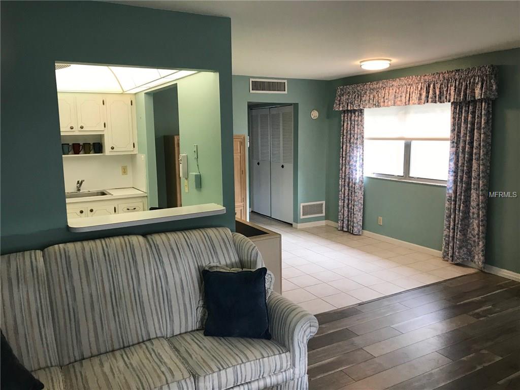 101 CAMBRIDGE TRAIL, SUN CITY CENTER, Florida 33573, 1 Bedroom Bedrooms, 4 Rooms Rooms,1 BathroomBathrooms,Residential,For sale,CAMBRIDGE,T2928579