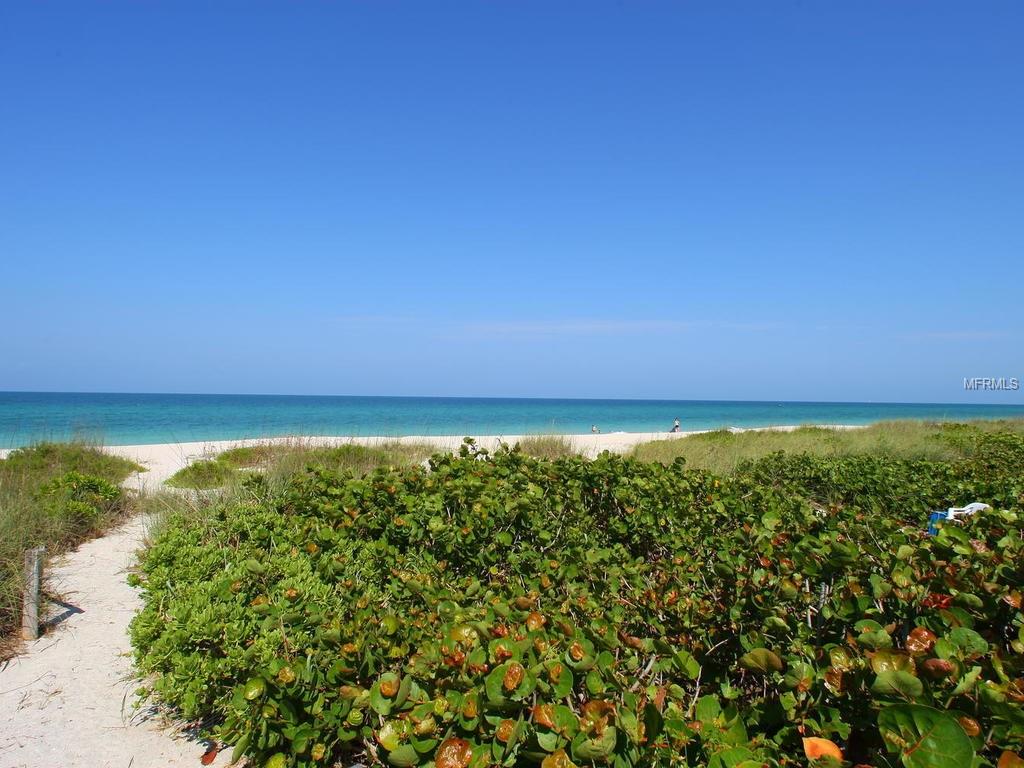 9203 GRIGGS ROAD, ENGLEWOOD, Florida 34224, 3 Bedrooms Bedrooms, 6 Rooms Rooms,2 BathroomsBathrooms,Residential,For sale,GRIGGS,A4163723