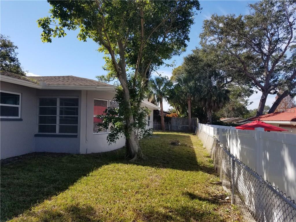 3273 HARBOR LAKE DRIVE, LARGO, Florida 33770, 3 Bedrooms Bedrooms, 3 Rooms Rooms,3 BathroomsBathrooms,Residential,For sale,HARBOR LAKE,U7822390